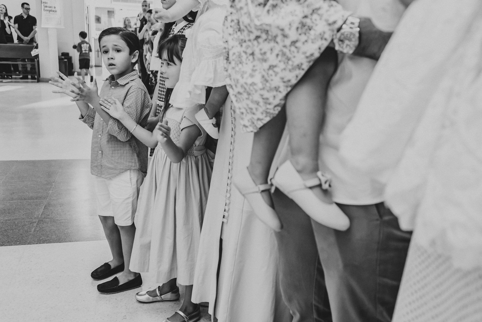 Foto Batizado Maria & Izabel / Paróquia São João Bosco Foto Batizado Maria & Izabel / Paróquia São João Bosco - Imagem 11