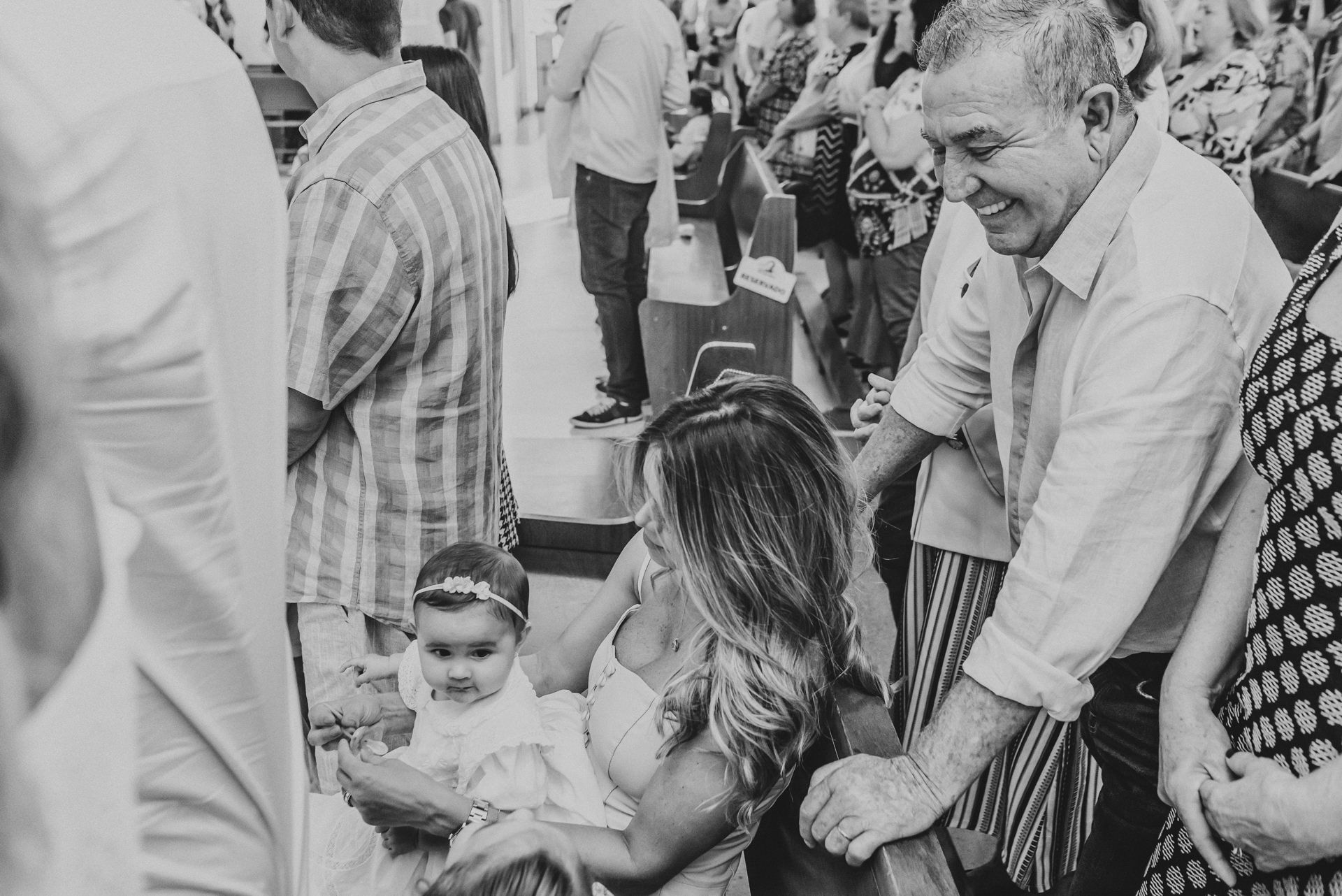 Foto Batizado Maria & Izabel / Paróquia São João Bosco Foto Batizado Maria & Izabel / Paróquia São João Bosco - Imagem 17