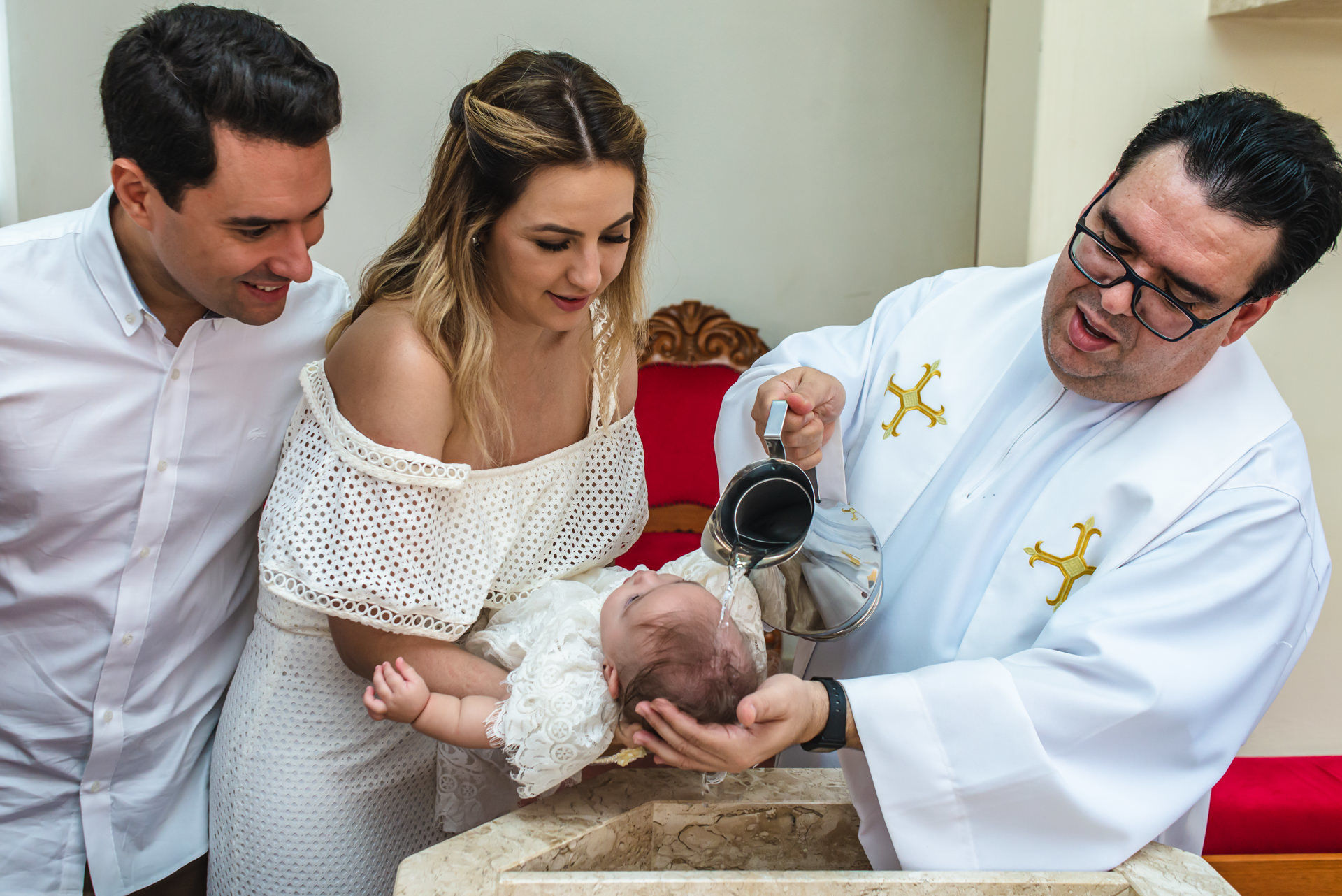 Foto Batizado Maria & Izabel / Paróquia São João Bosco Foto Batizado Maria & Izabel / Paróquia São João Bosco - Imagem 34