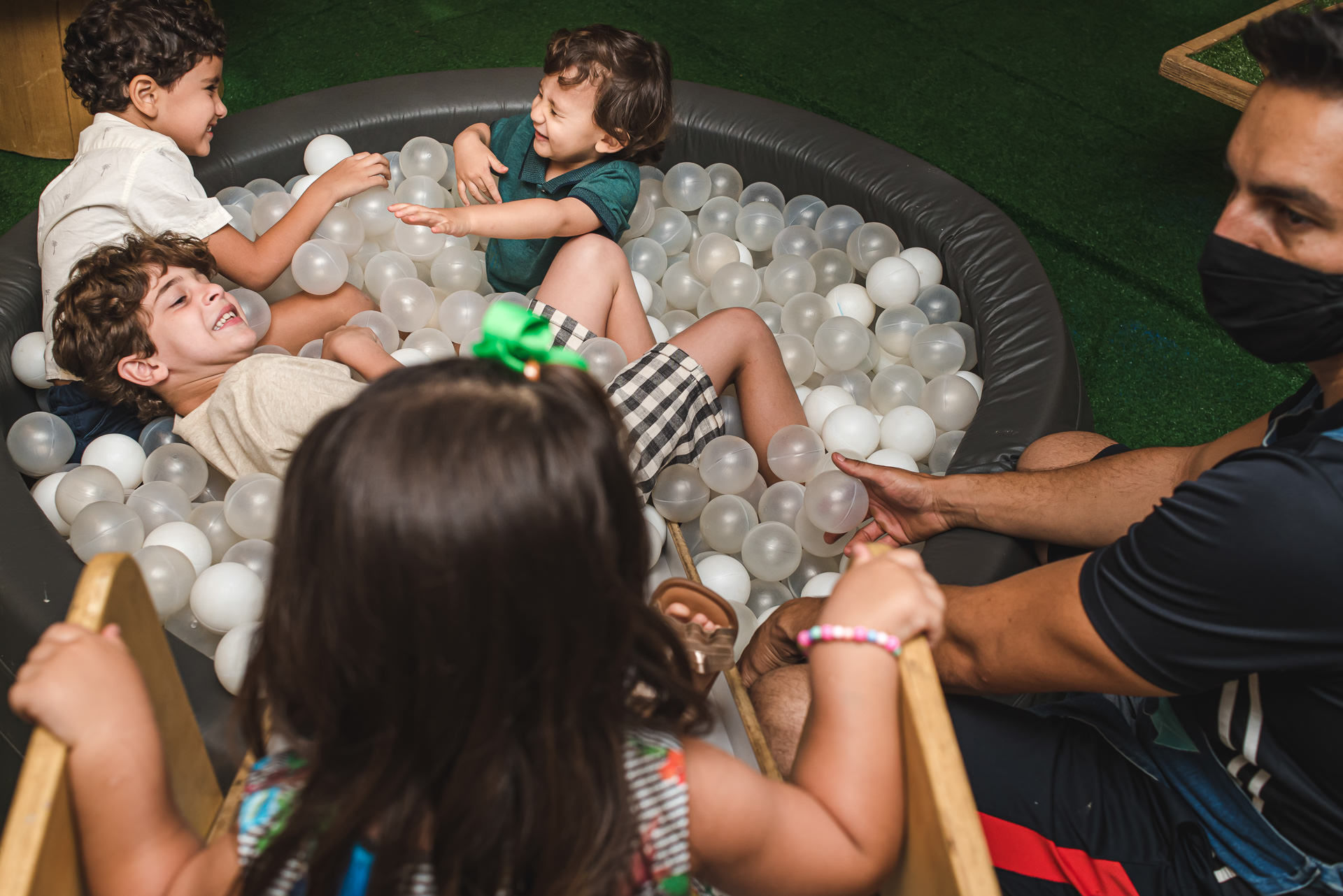 Foto Aniversário - Leo Shiro, 3 anos - Maison Pitangueiras Casa de Eventos - Campo Grande - MS Foto Aniversário - Leo Shiro, 3 anos - Maison Pitangueiras Casa de Eventos - Campo Grande - MS - Imagem 50