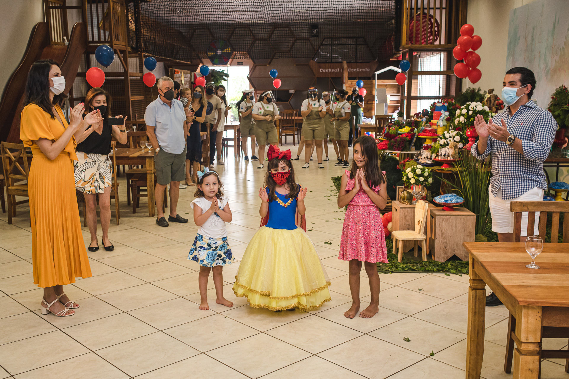 Foto Aniversário - Guilherme, 1 ano - Fernanda, 4 anos - Buffet Galinzé Aventura - Campo Grande - MS Foto Aniversário - Guilherme, 1 ano - Fernanda, 4 anos - Buffet Galinzé Aventura - Campo Grande - MS - Imagem 123