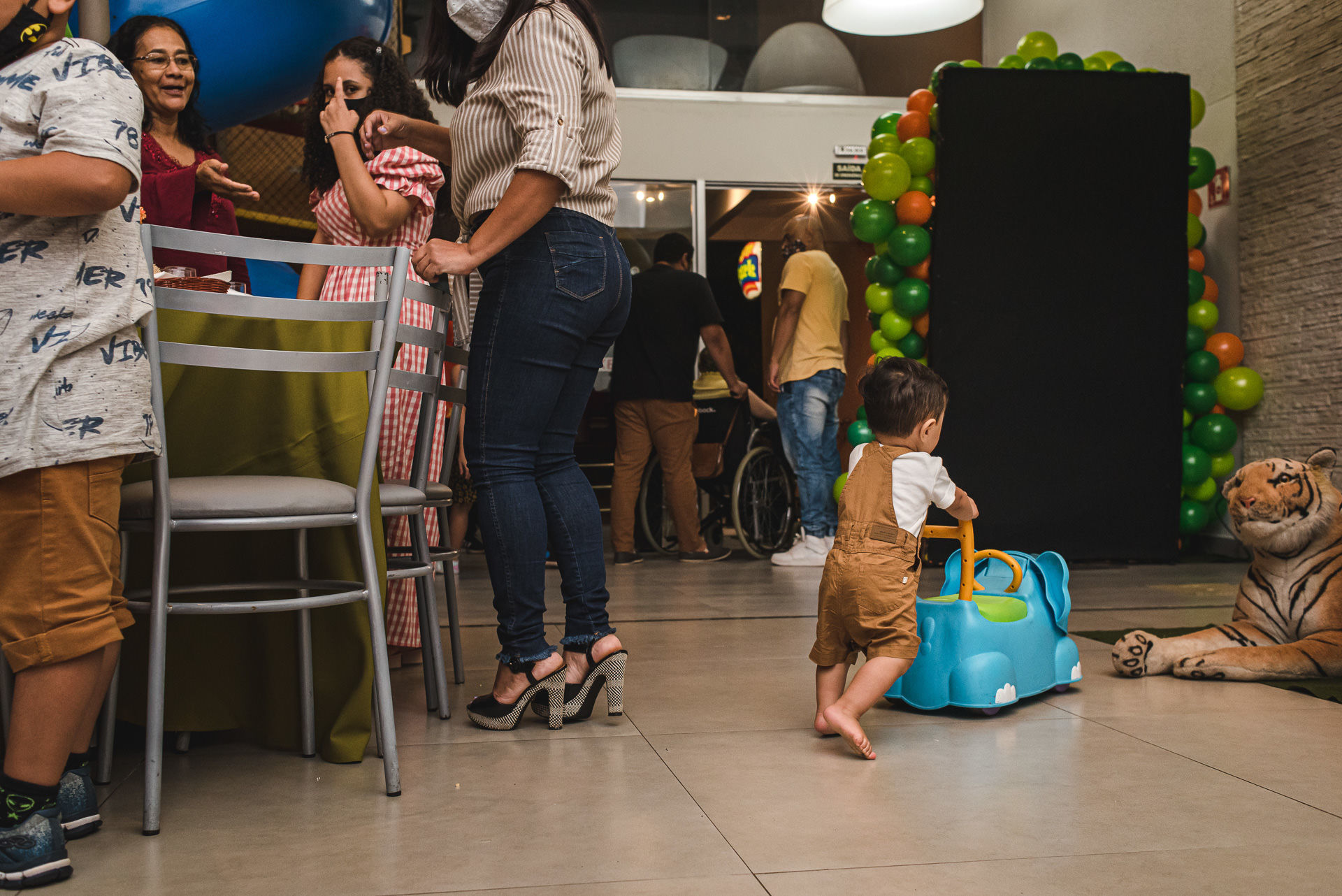 Foto Aniversário - Theo, 1 ano - Gym Park - Campo Grande - MS Foto Aniversário - Theo, 1 ano - Gym Park - Campo Grande - MS - Imagem 122