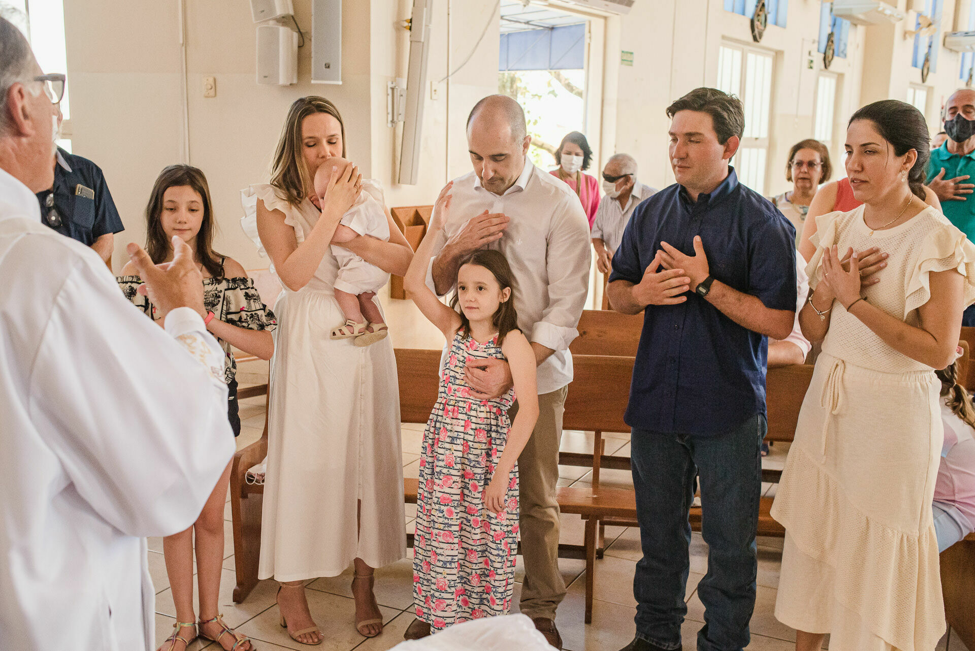 Foto Batizado - Bento - Igreja Nossa Senhora de Fátima - Campo Grande - MS Foto Batizado - Bento - Igreja Nossa Senhora de Fátima - Campo Grande - MS - Imagem 14