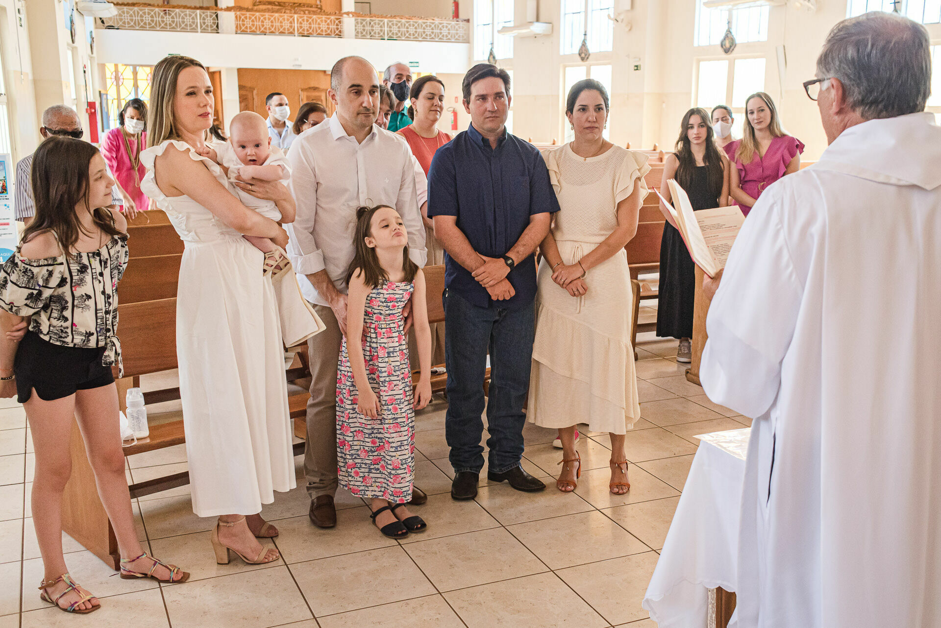 Foto Batizado - Bento - Igreja Nossa Senhora de Fátima - Campo Grande - MS Foto Batizado - Bento - Igreja Nossa Senhora de Fátima - Campo Grande - MS - Imagem 20