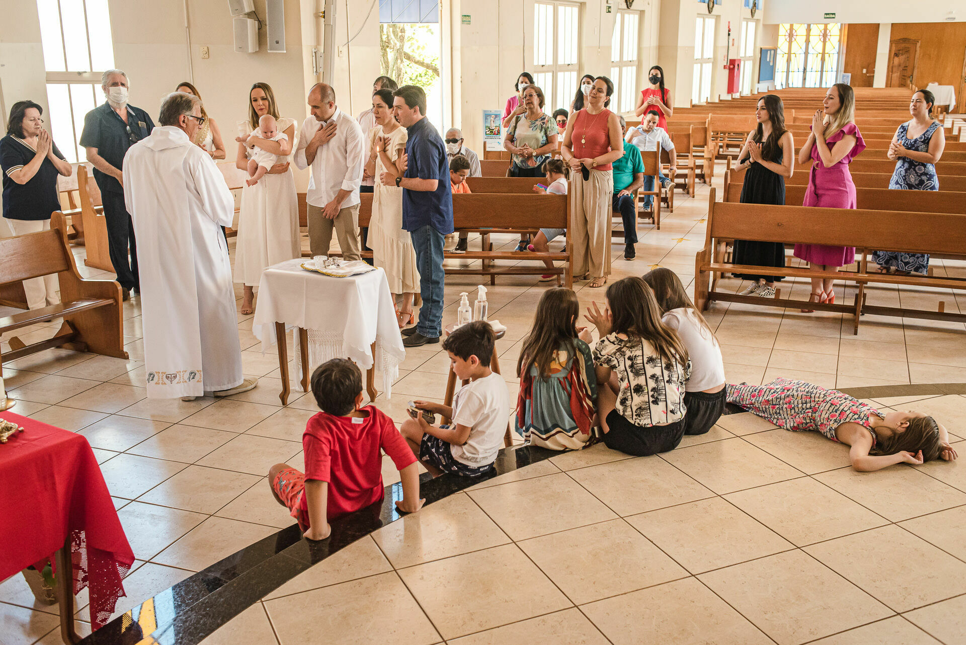 Foto Batizado - Bento - Igreja Nossa Senhora de Fátima - Campo Grande - MS Foto Batizado - Bento - Igreja Nossa Senhora de Fátima - Campo Grande - MS - Imagem 68