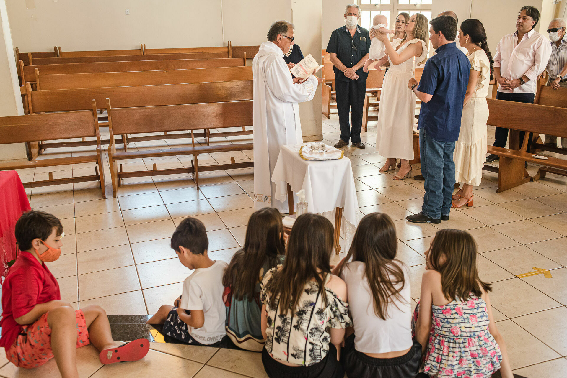 Foto Batizado - Bento - Igreja Nossa Senhora de Fátima - Campo Grande - MS Foto Batizado - Bento - Igreja Nossa Senhora de Fátima - Campo Grande - MS - Imagem 66